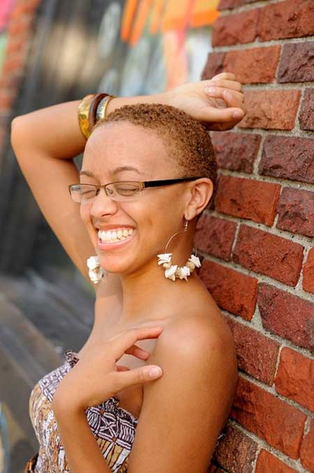 BEST SHORT HAIR CUT WITH CURLS NATURAL COLORED FOR AFRICAN AMERICAN