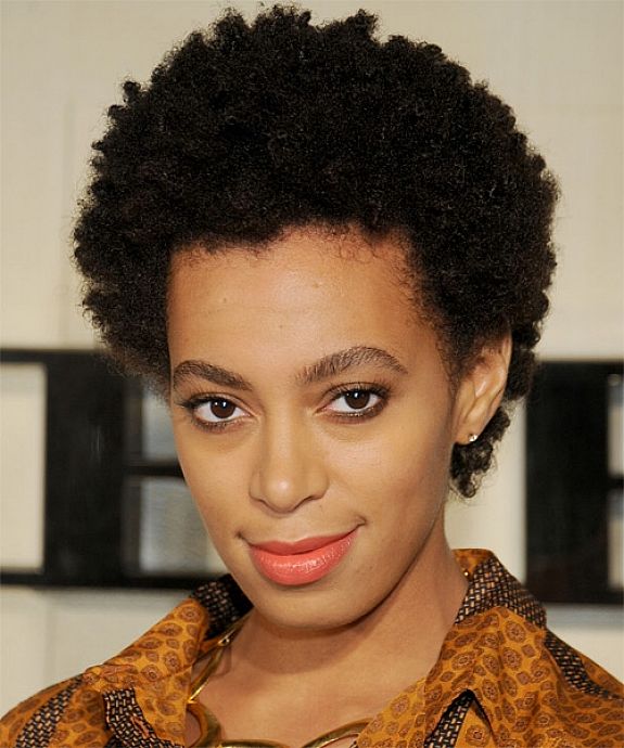 BEST SHORT NATURAL CURLY HAIRSTYLE FOR BLACK WOMEN IN 30’S