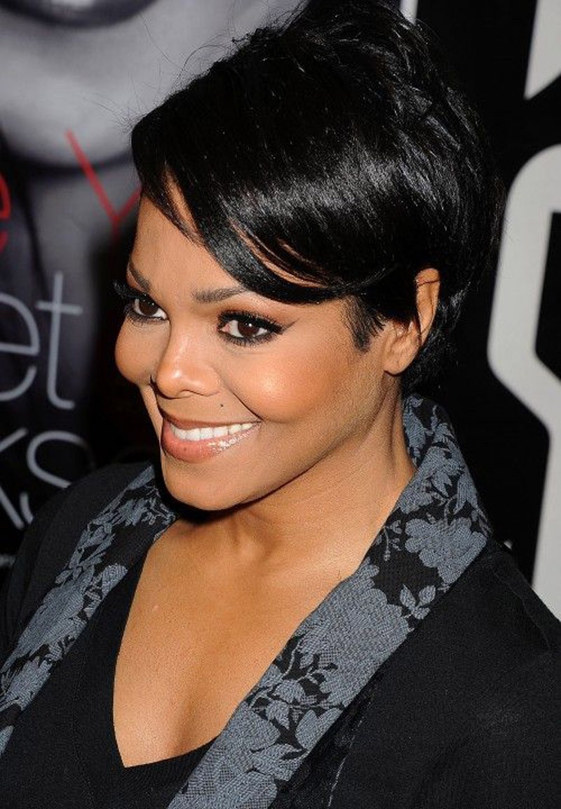 Beautiful celebrity short haircut oval face African American