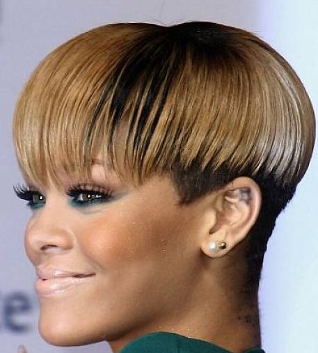 Short haircut for fat faces African American Ombre