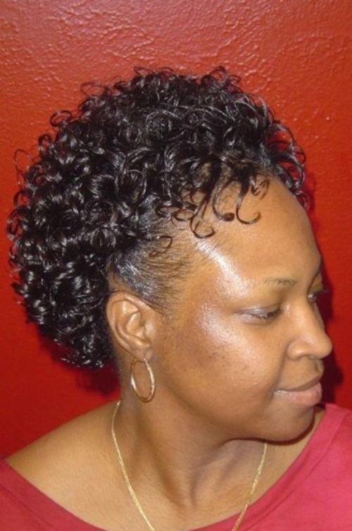Curly-Short-Hairstyles-For-Black-Women-2