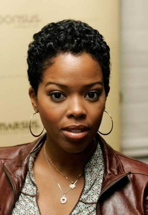 Cute-Short-Hairstyles-For-Black-Women-2