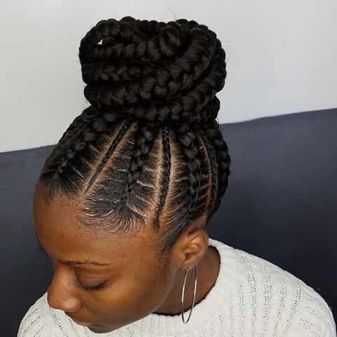 Coiffures Updo tressées Cornrow