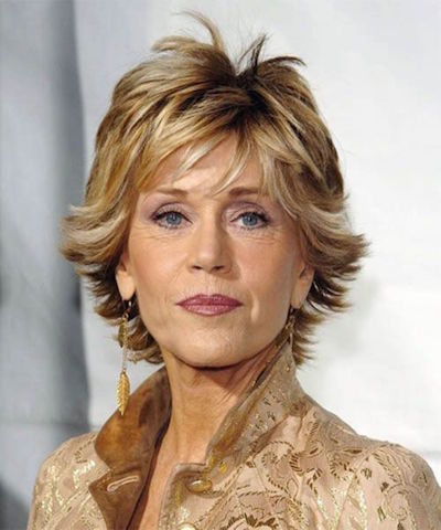 TRENDY SHORT HAIRCUTS FOR WOMEN OVER 50